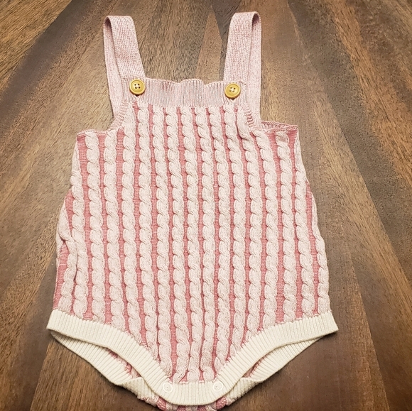 Cat And Jack 12 Month Pink and Cream Knit Baby Romper - Picture 1 of 8